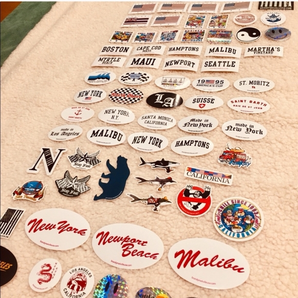 10 pc Random RARE Brandy Melville Stickers Lips - Picture 2 of 3